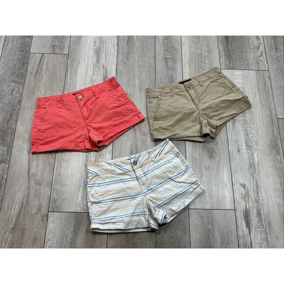 Aeropostale bundle of midi shorts size 0-2 - Picture 1 of 11